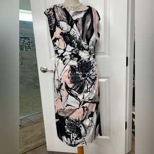 Never worn beautiful cap sleeve dress